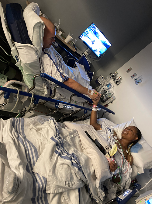 jessy kyle and husband in hospital holding hands